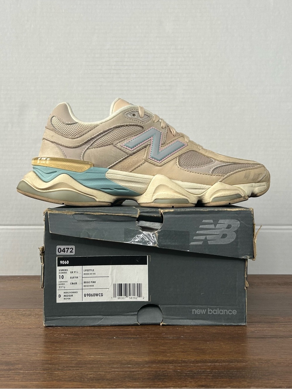 New Balance 9060 Ivory Cream Pink Sand Light Moonstone M10/W11.5